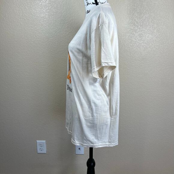 Disneyland Resort Exclusive Big D Adult T-Shirt Size M Casual Magic Kingdom - Picture 8 of 12